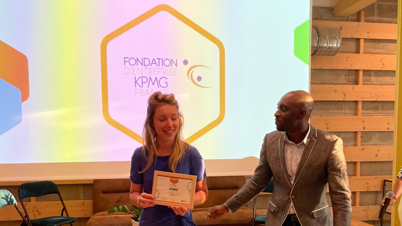 Remise du prix Coup de cœur Fondation KPMG à Molleau